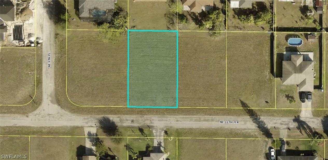 923 NE 12th Ter., Cape Coral, FL 33909