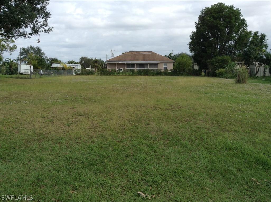 702 Homer Ave., Lehigh Acres, FL 33971