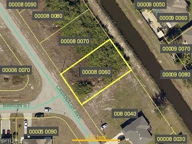 1028 Cavanagh Ave., Lehigh Acres, FL 33971