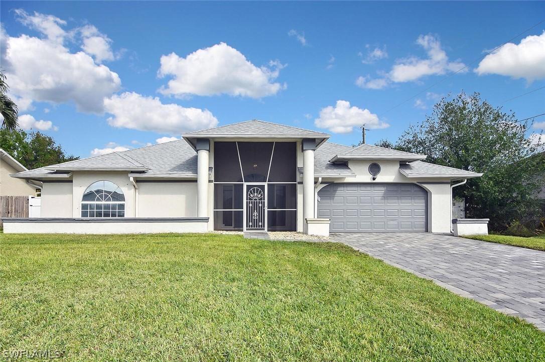 8293 Tahiti Rd., Fort Myers, FL 33967