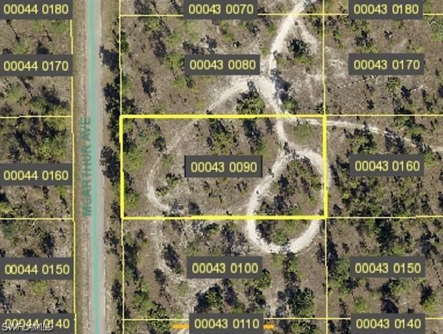 1106 Mcarthur Ave., Lehigh Acres, FL 33936