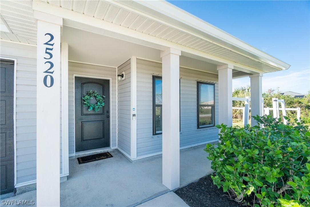 2520 NW 15th Ave., Cape Coral, FL 33993