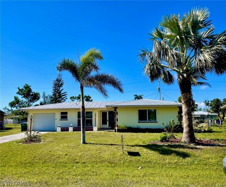 2710 SE 18th Pl., Cape Coral, FL 33904