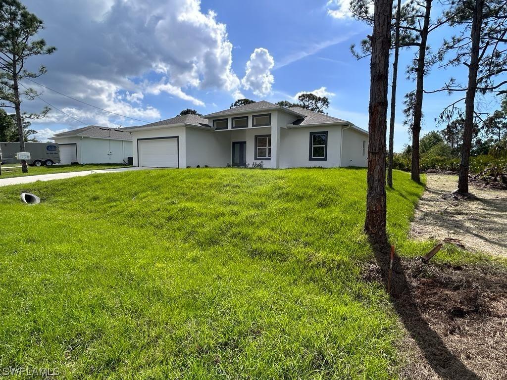 516 Walter Gifford Ave., Lehigh Acres, FL 33974