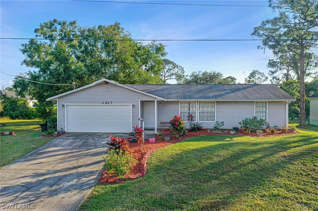 2723 4th St., Lehigh Acres, FL 33976