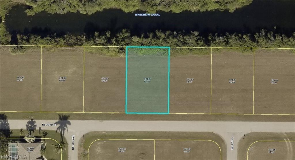 907 NE 23rd St., Cape Coral, FL 33909