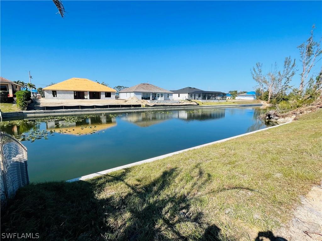 2542 SW 4th Pl., Cape Coral, FL 33914