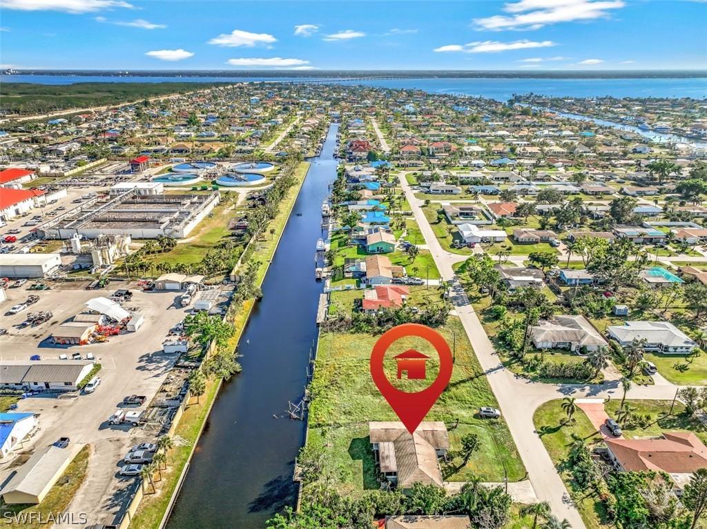 1709 SE 26th Ter., Cape Coral, FL 33904