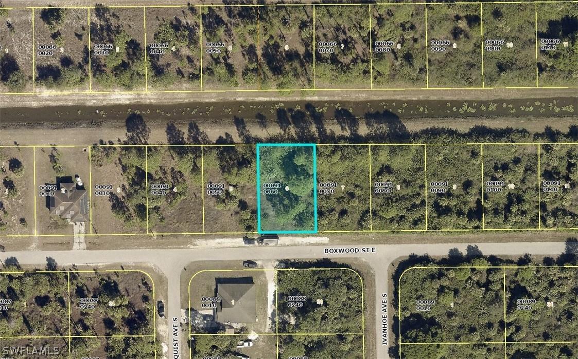 1241 Boxwood St., Lehigh Acres, FL 33974