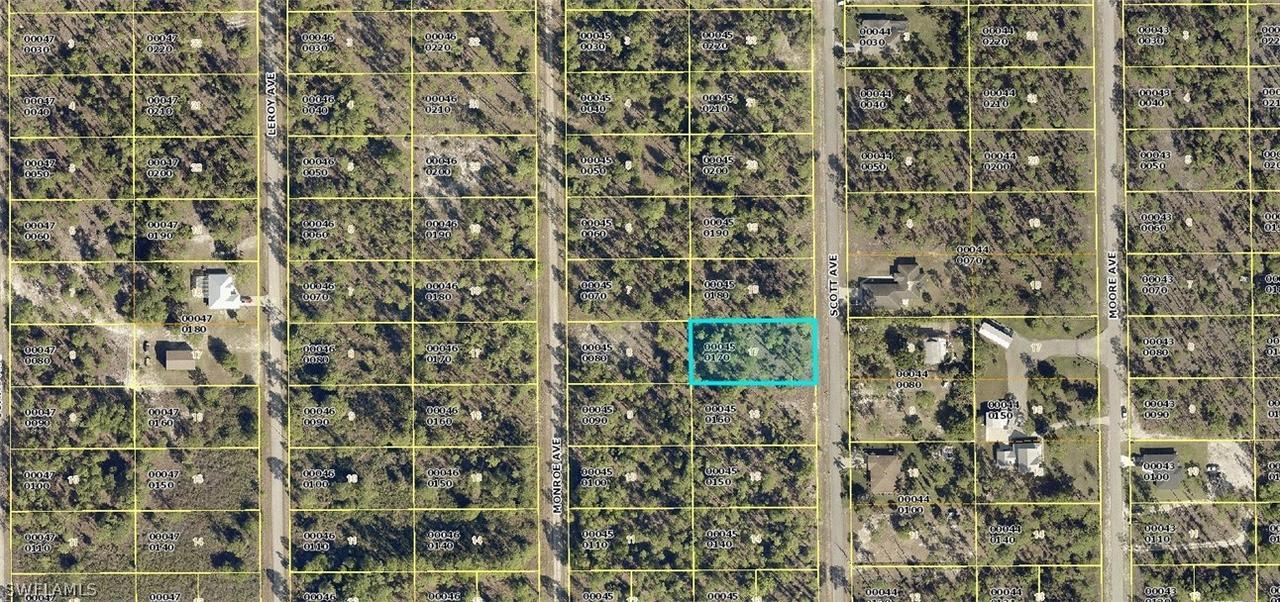1109 Scott Ave., Lehigh Acres, FL 33972