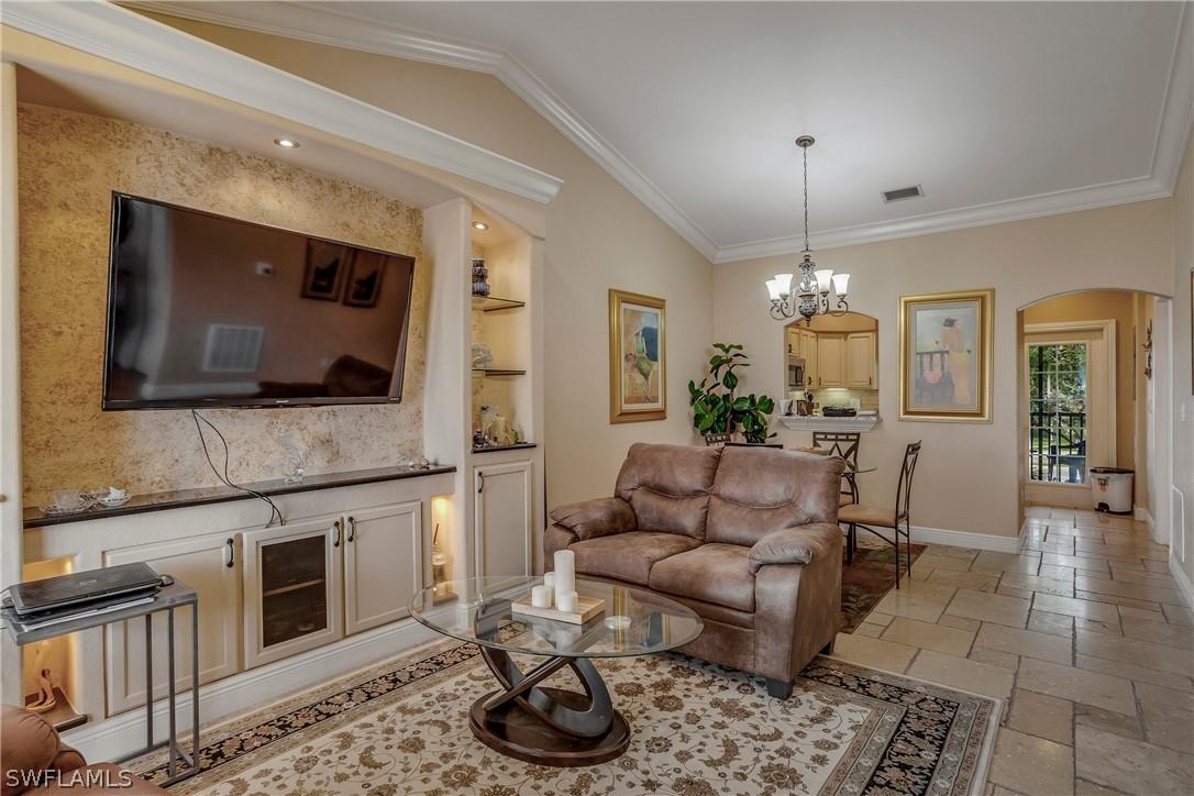 4166 Castilla Cir. #201, Fort Myers, FL 33916