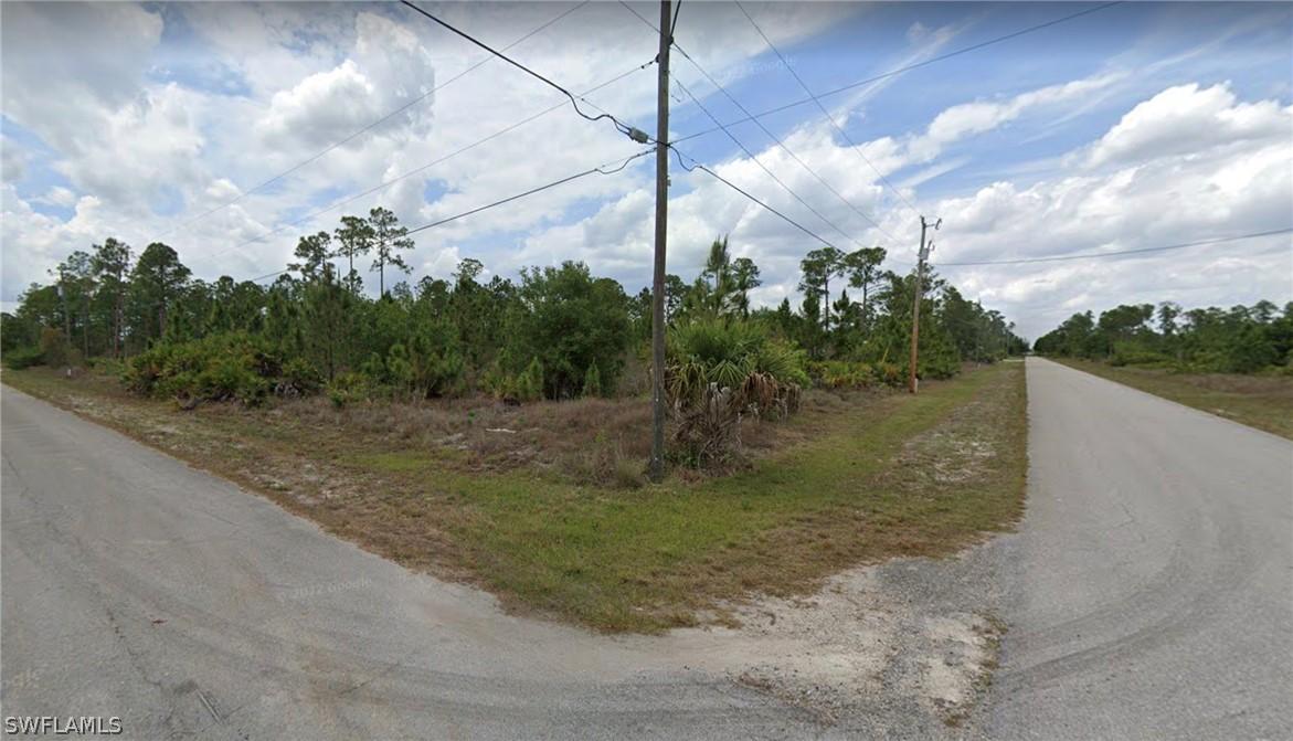2807 E 11th St., Lehigh Acres, FL 33972