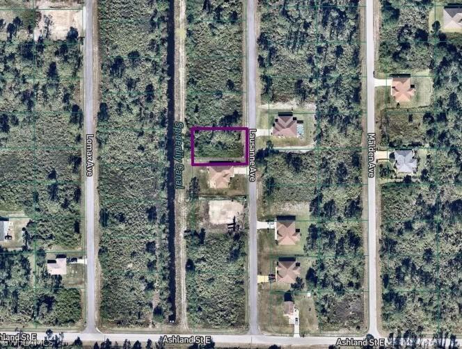 226 Lausanne Ave., Lehigh Acres, FL 33974