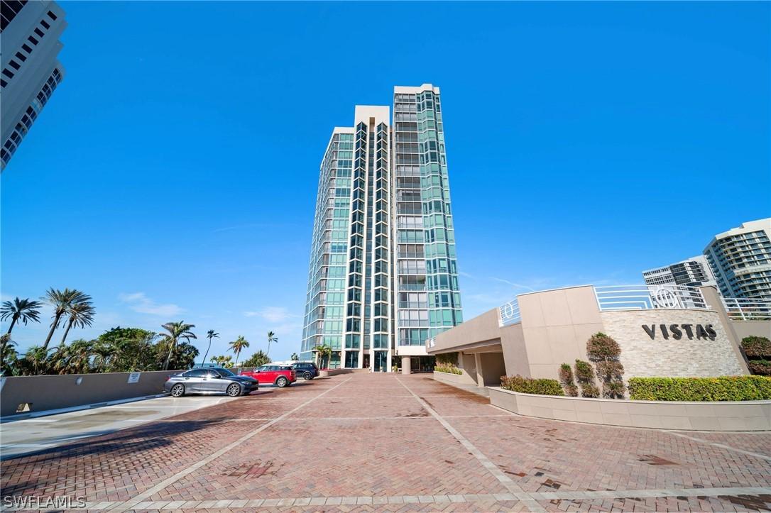 4651 Gulf Shore Blvd. #405, Naples, FL 34103
