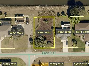 5544 Beauty St., Lehigh Acres, FL 33971