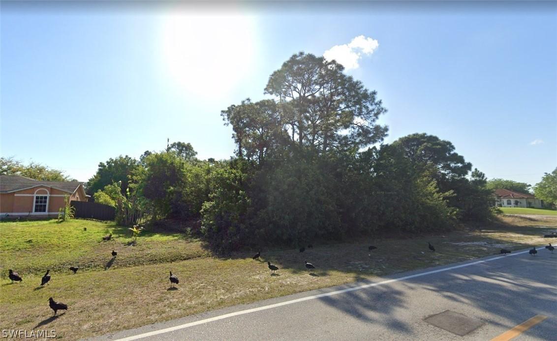 824 Abrams Blvd., Lehigh Acres, FL 33971