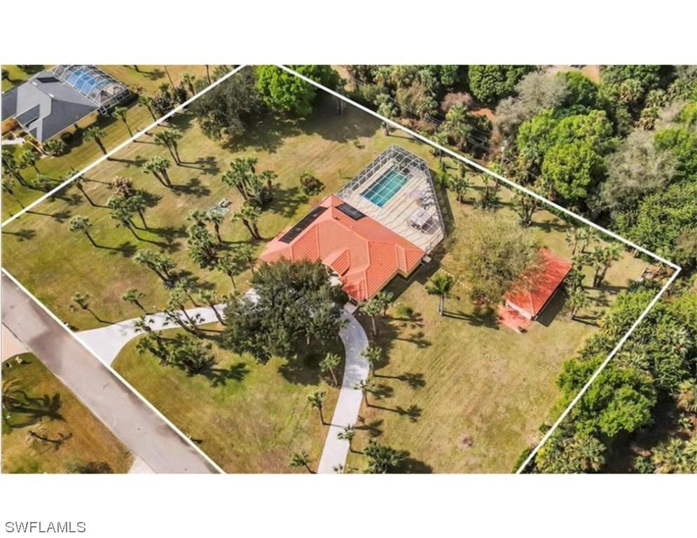 513 Glenn Ave., Lehigh Acres, FL 33972