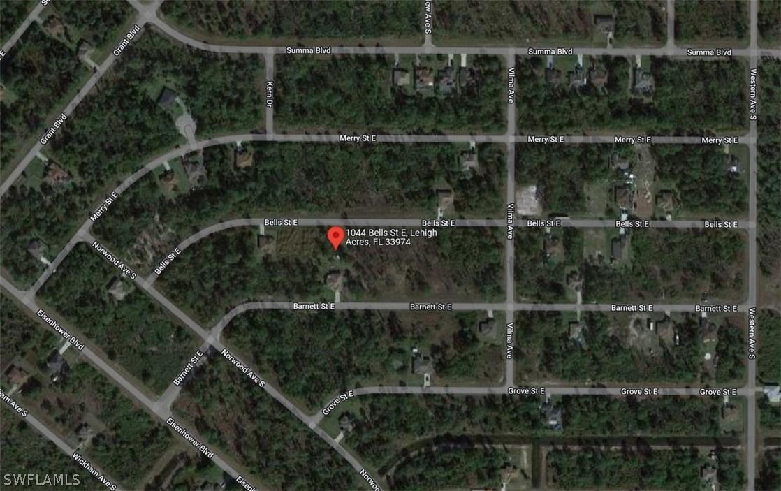 1044 Bells St., Lehigh Acres, FL 33974