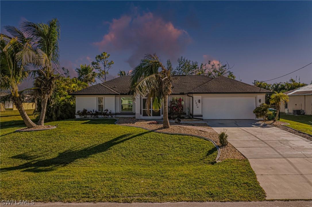 1824 SW 10th Ter., Cape Coral, FL 33991