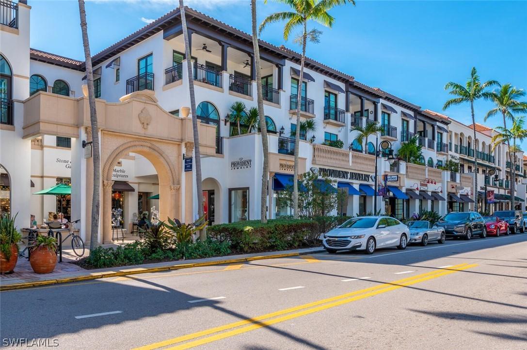 780 5th Ave. #5, Naples, FL 34102