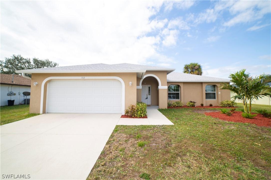 102 NE 20th Pl., Cape Coral, FL 33909