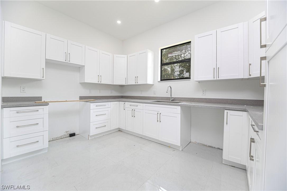 4308 20th Ave., Naples, FL 34117