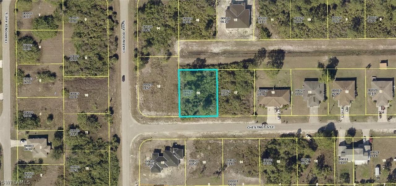 657-659 Chestnut St., Lehigh Acres, FL 33974