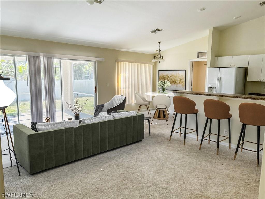 328 NE 7th St., Cape Coral, FL 33909