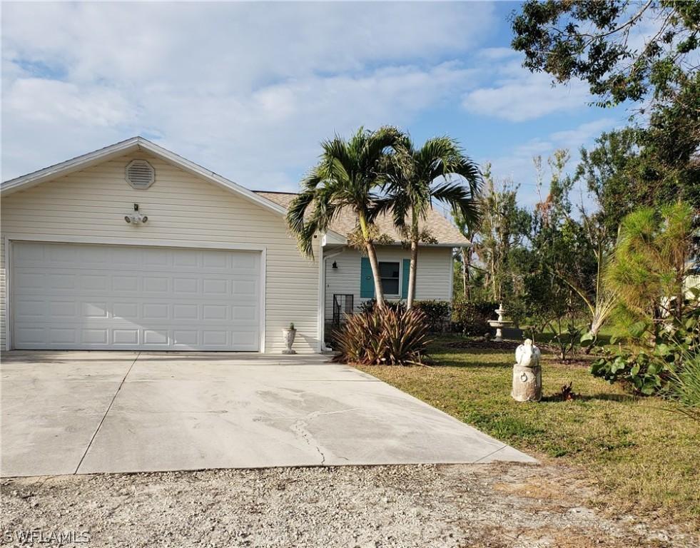 13673 Hampton Rd., Bokeelia, FL 33922