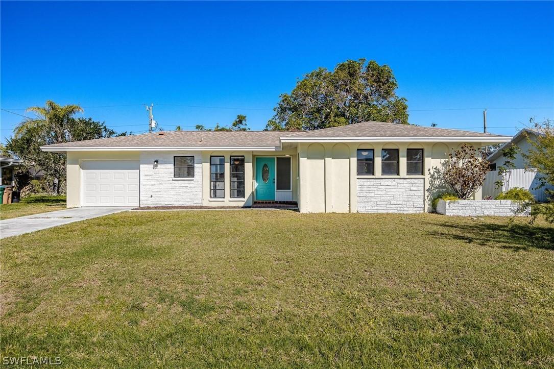 1435 SE 33rd Ter., Cape Coral, FL 33904