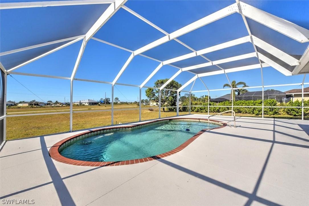 1222 NE 19th Ct., Cape Coral, FL 33909