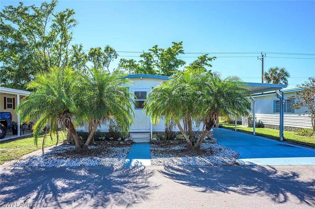 7 Poinsettia Dr., Fort Myers, FL 33905
