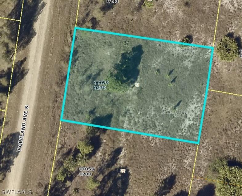 1085 Portland Ave., Lehigh Acres, FL 33974