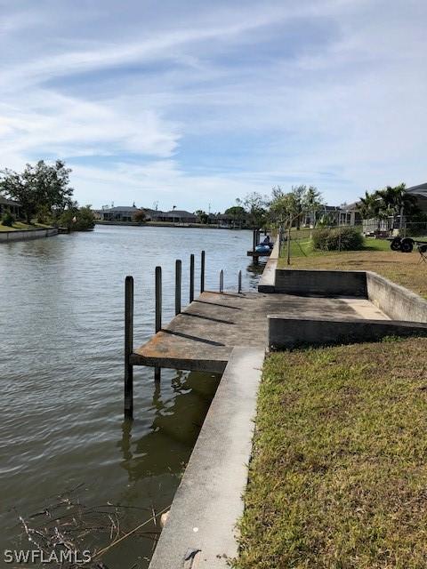 526 SE 4th St., Cape Coral, FL 33990