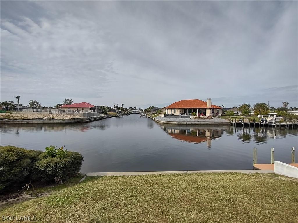 3002 SE 6th Ave., Cape Coral, FL 33904
