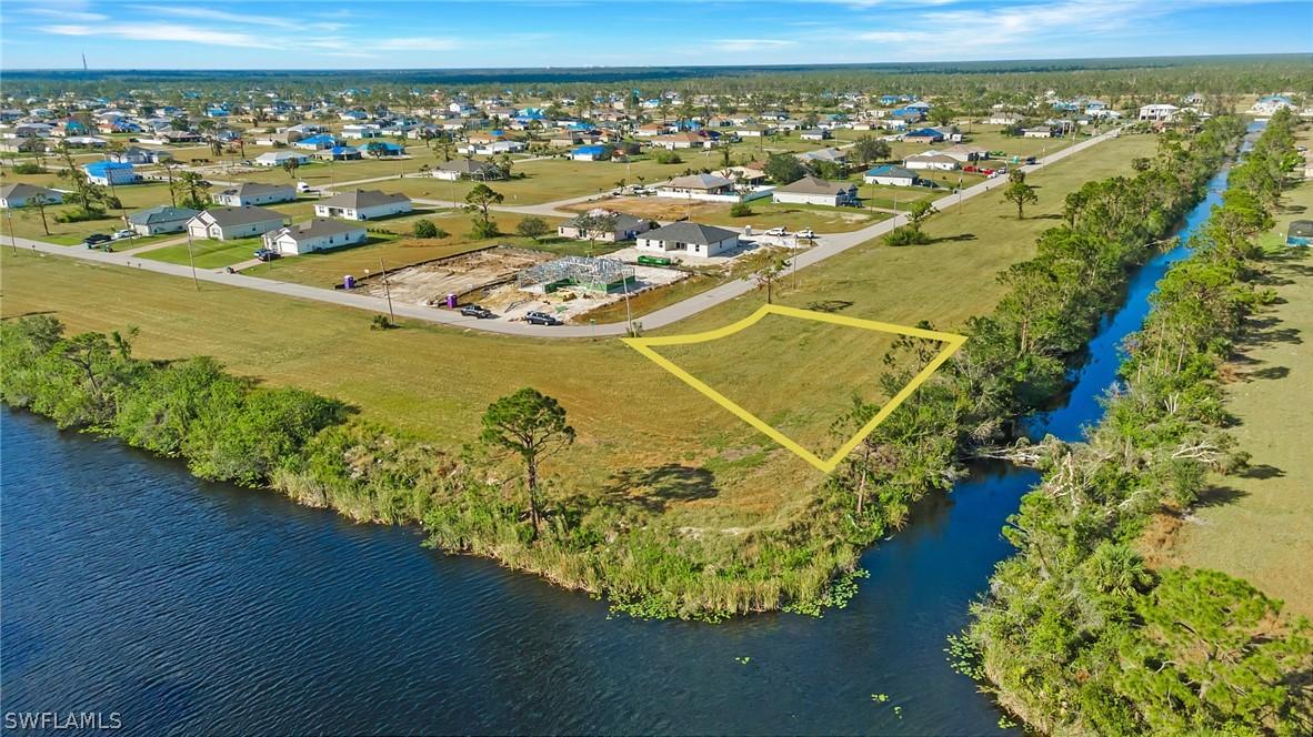 2703 NW 18th Ave., Cape Coral, FL 33993