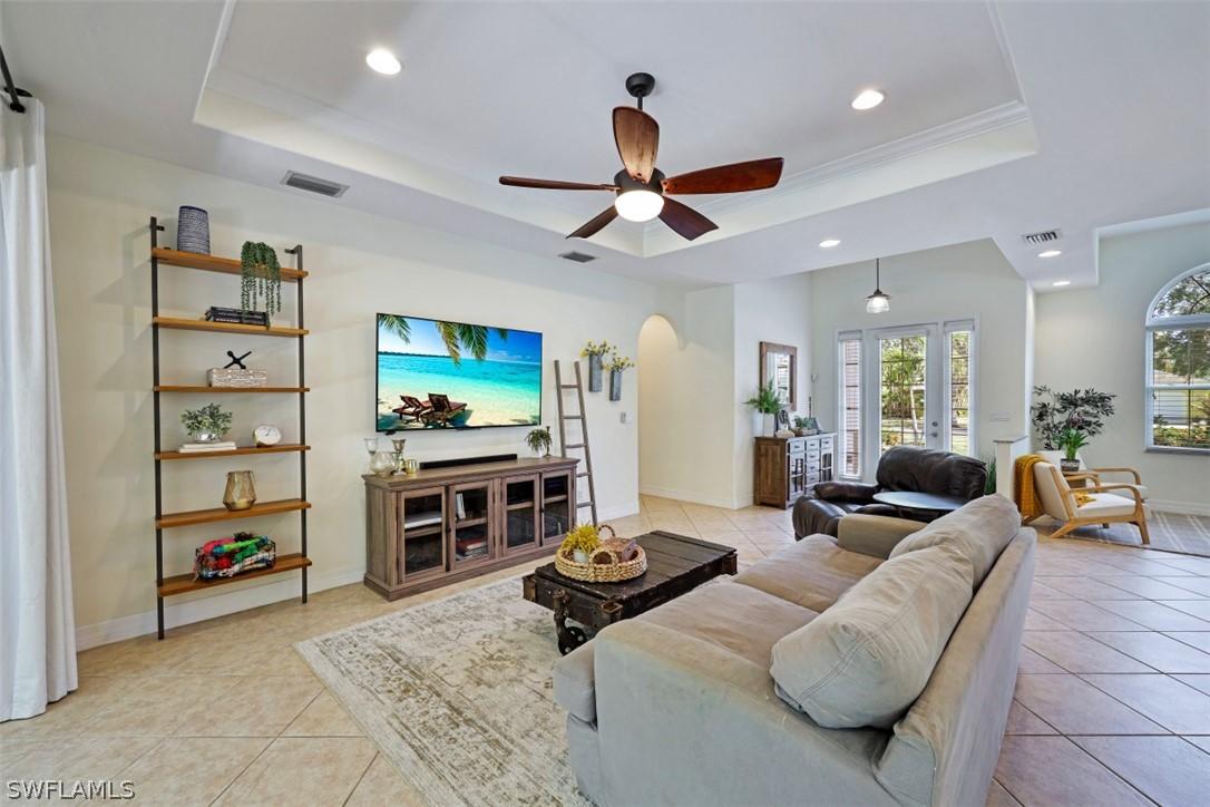 19640 Oak Forest Dr., Fort Myers, FL 33967