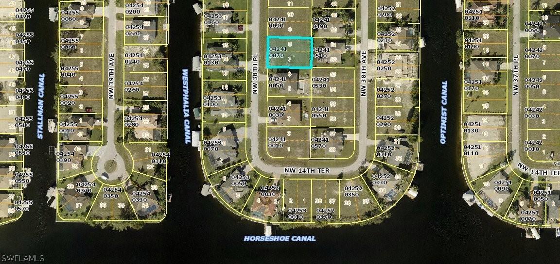 1427 NW 38th Pl., Cape Coral, FL 33993