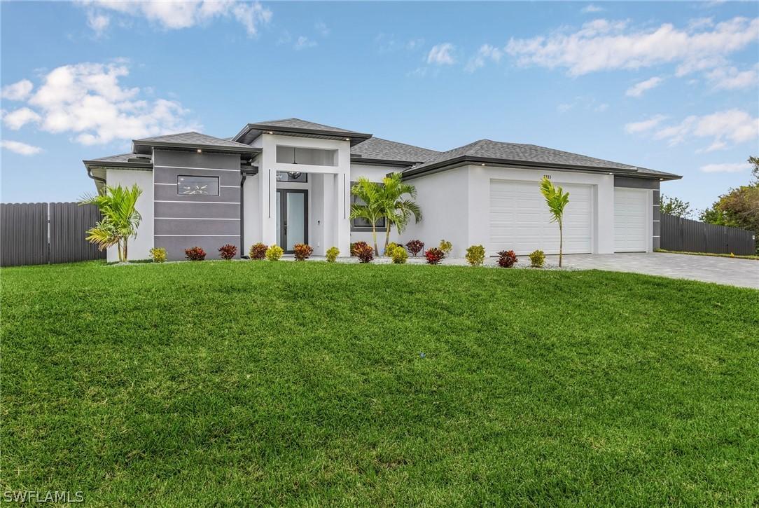 2223 NE 7th Pl., Cape Coral, FL 33909