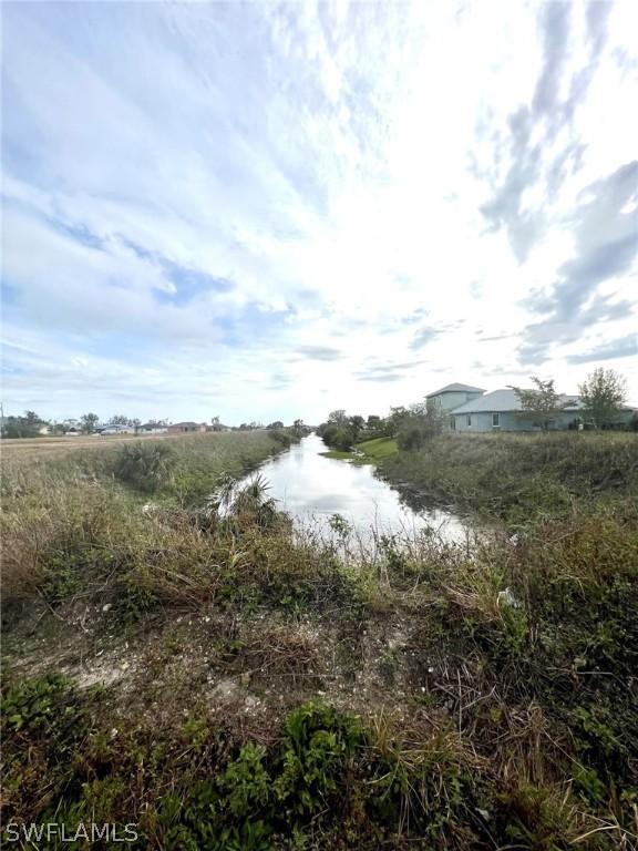 1908 NE 15th Ln., Cape Coral, FL 33909