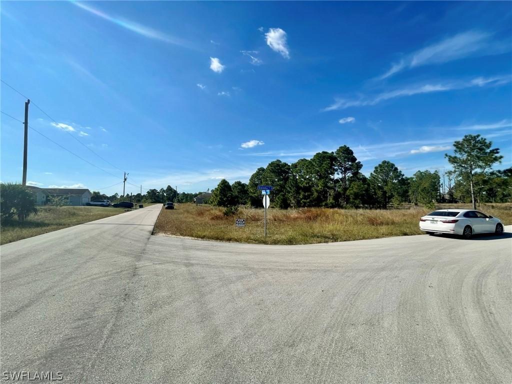 1117 Hudson St., Lehigh Acres, FL 33974