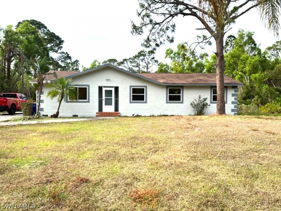 211 Leroy Ave., Lehigh Acres, FL 33936