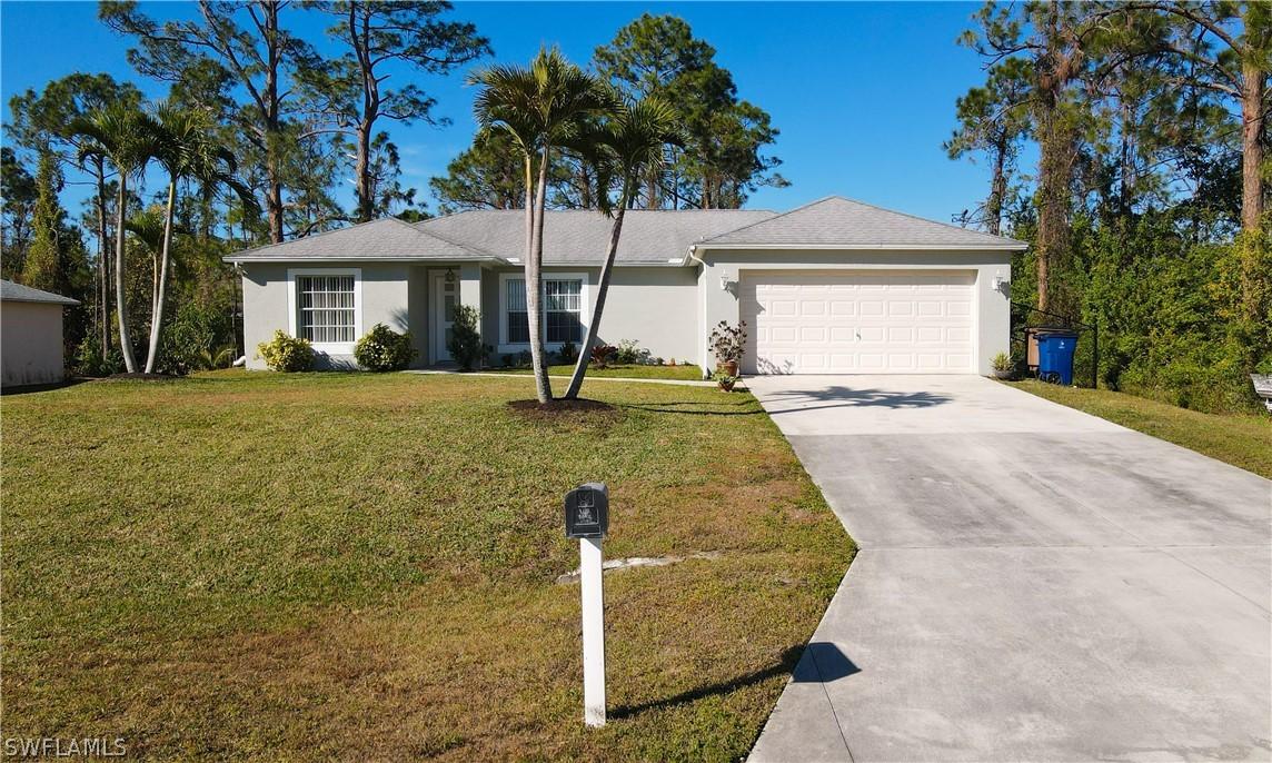 1023 Acroft Ave., Lehigh Acres, FL 33971