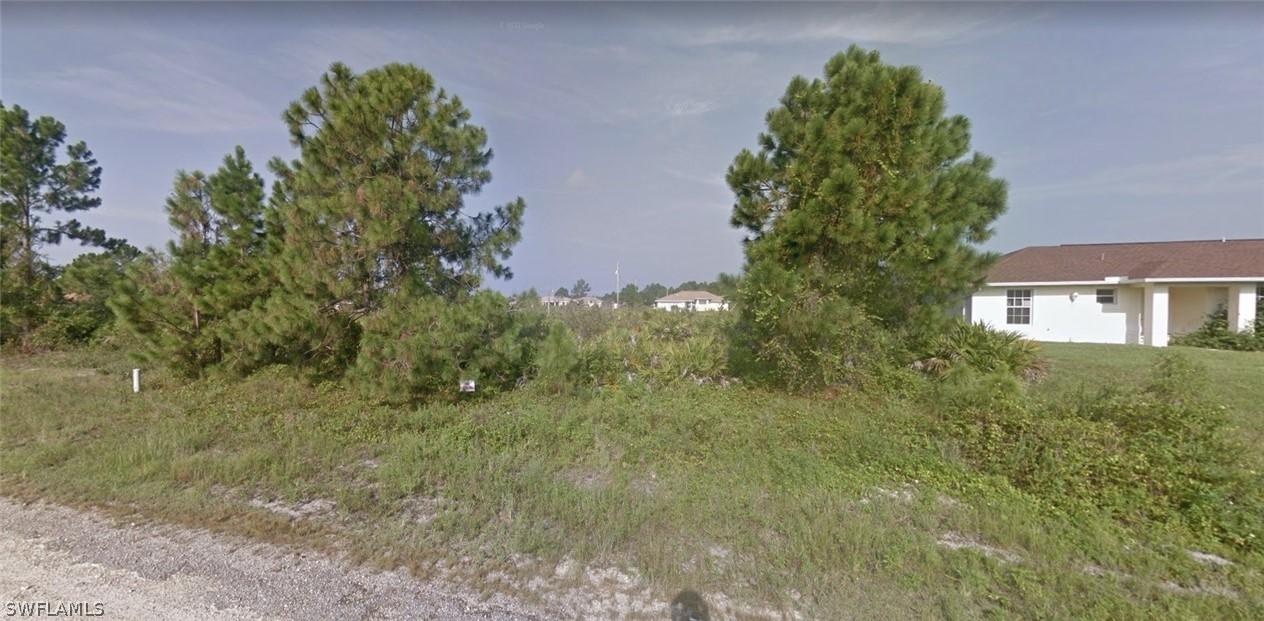 734 Chapman Ave., Lehigh Acres, FL 33974
