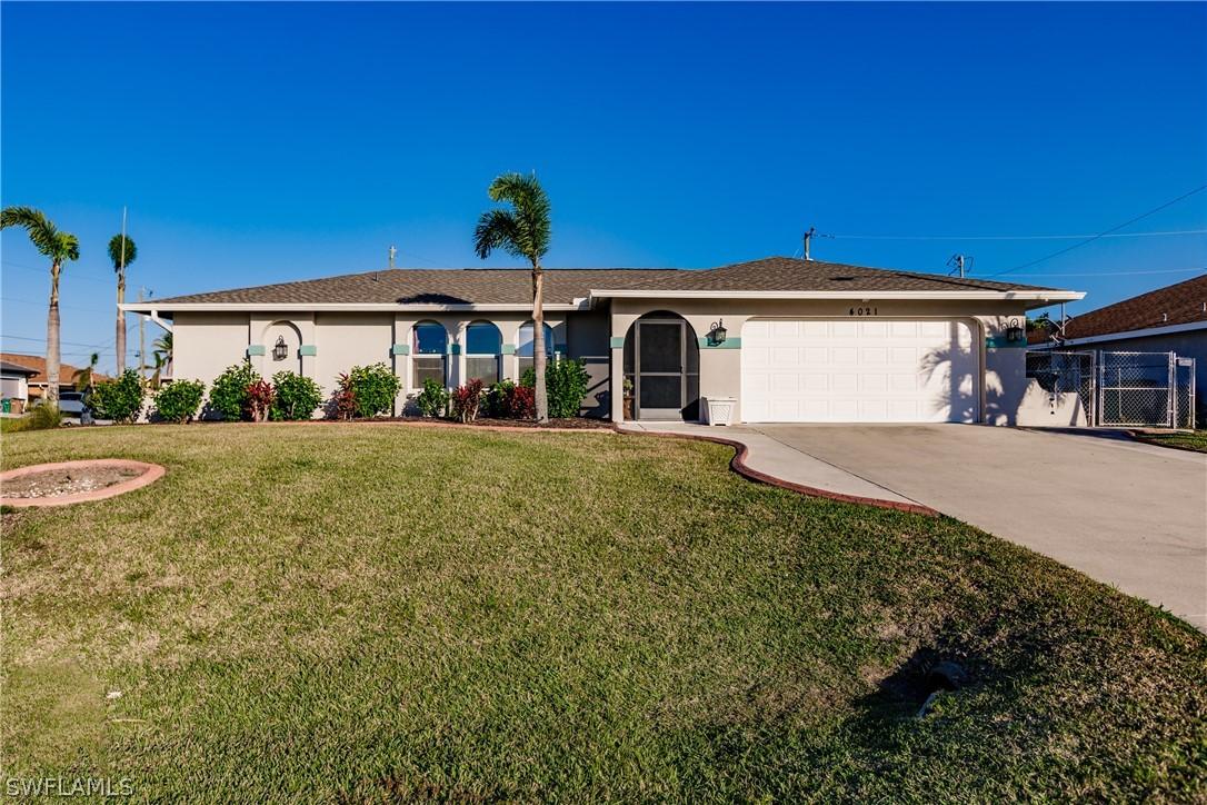 4021 SW 14th Pl., Cape Coral, FL 33914