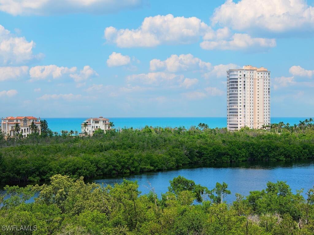 7575 Pelican Bay Blvd. #608, Naples, FL 34108