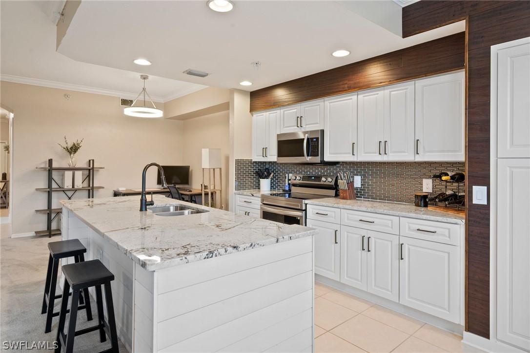 20001 Barletta Ln. #2015, Estero, FL 33928