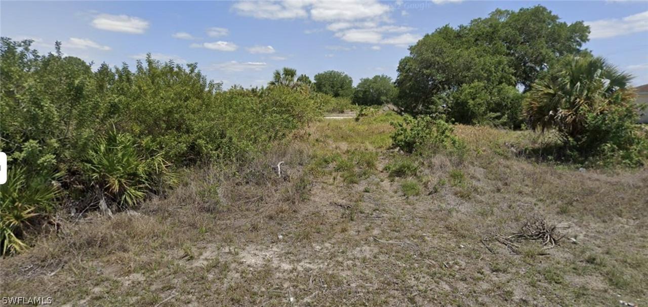 5902 Nora Ave., Lehigh Acres, FL 33971
