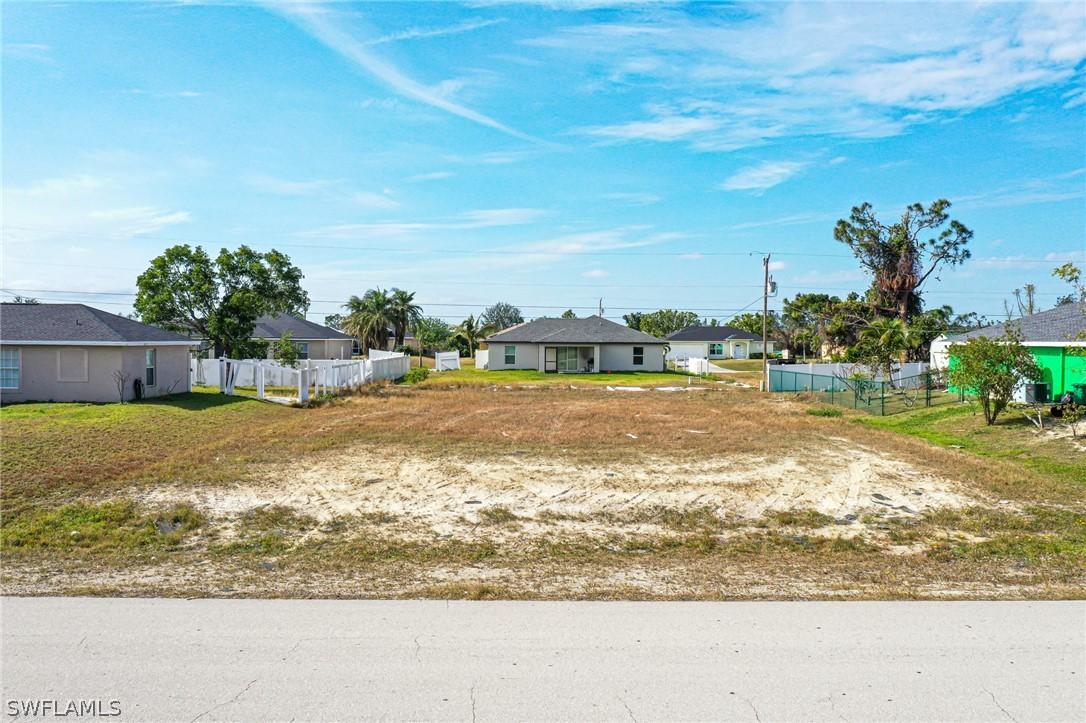 2908 NE 7th Pl., Cape Coral, FL 33909