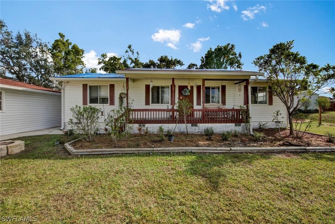 10897 Fountain Ave., Fort Myers, FL 33966